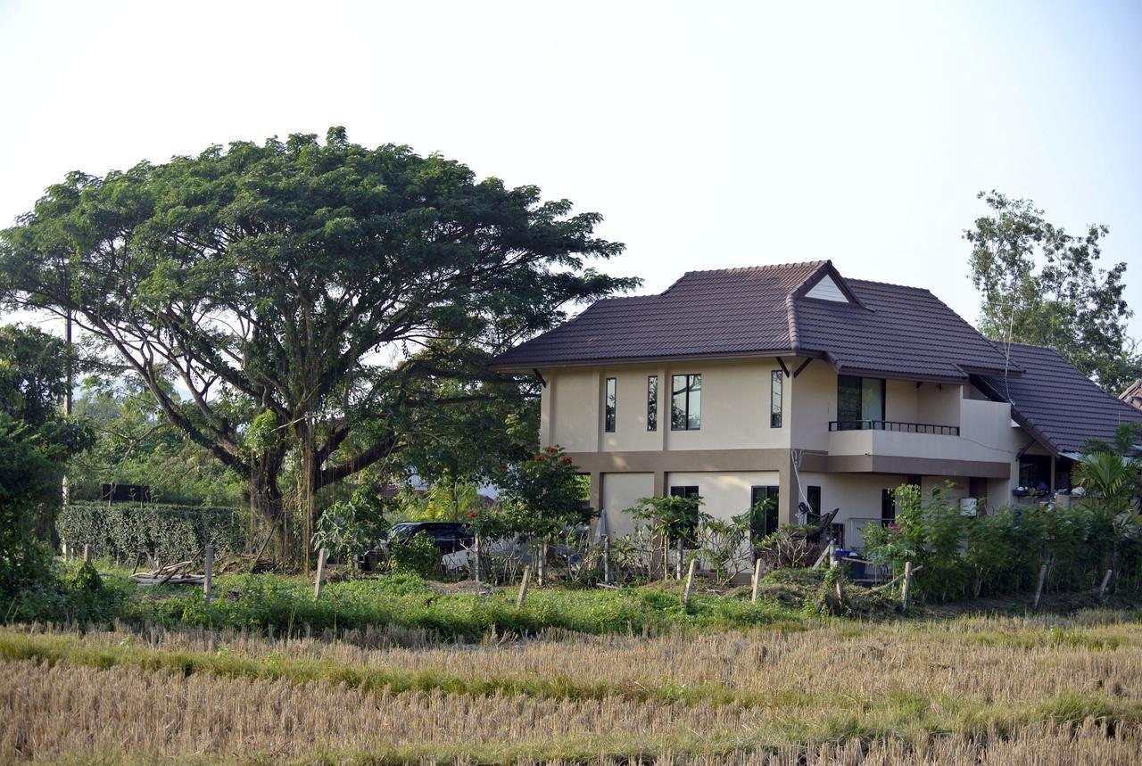 Jamjuree Garden Bed & Breakfast Ban Thung Ma Nieo Bagian luar foto