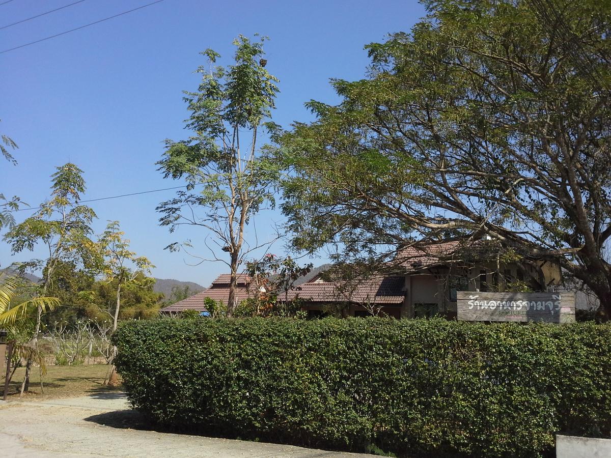 Jamjuree Garden Bed & Breakfast Ban Thung Ma Nieo Bagian luar foto